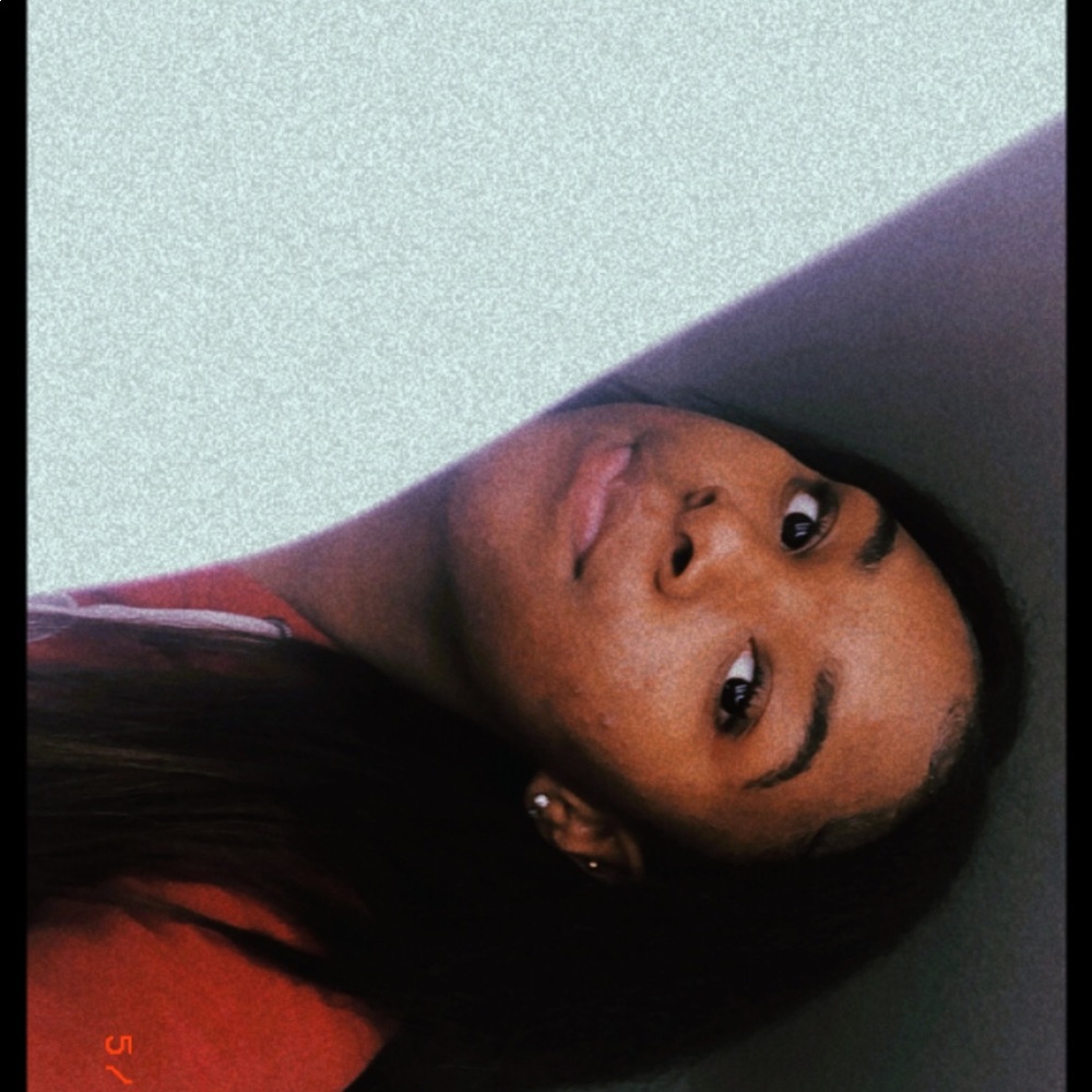 Meet your Posher, Akera